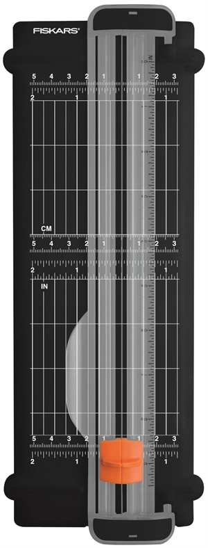 Fiskars машина за рязане Титаний 22см